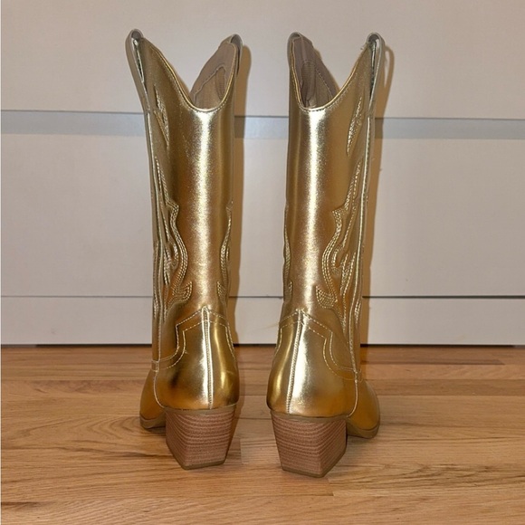 NEW Soda Gold Metallic Pull On Western Cowgirl Boots Size 5.5 - Picture 7 of 9